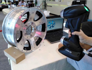 3D Handheld Laser Scanner-.png